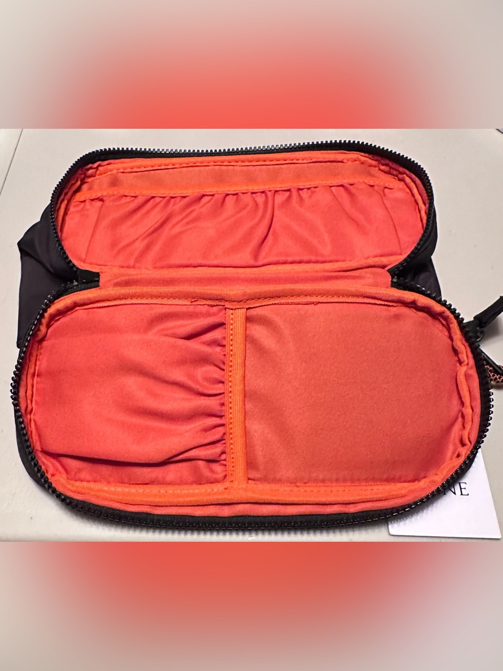 Prüne brand black nylon cosmetic bag NEW! - Picture 4 of 11